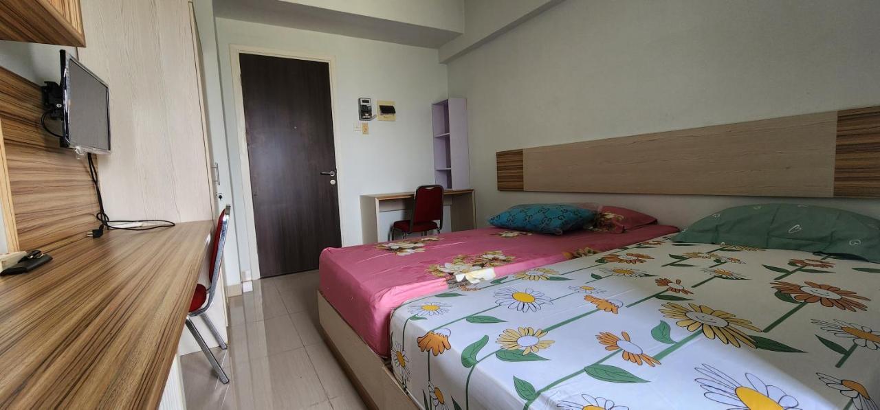 Apartemen Student Castle Джокьякарта Экстерьер фото
